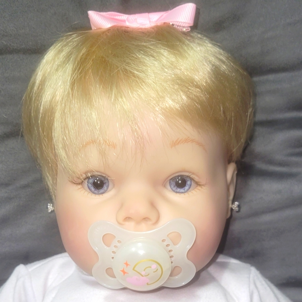 Lee Middleton babble baby
